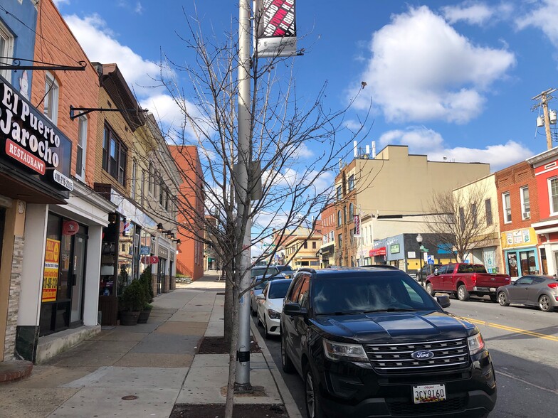 3711 Eastern Ave, Baltimore, MD for sale - Building Photo - Image 1 of 1