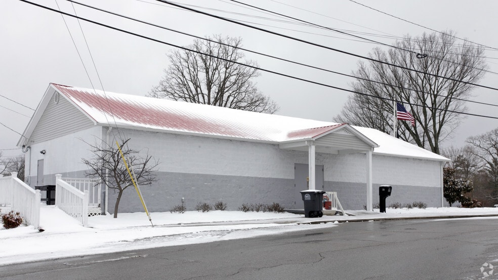 45 Poplar St, Monterey, TN for sale - Building Photo - Image 3 of 9