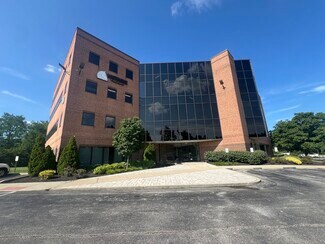 Plus de détails pour 2670 Chancellor Dr, Crestview Hills, KY - Bureau à louer