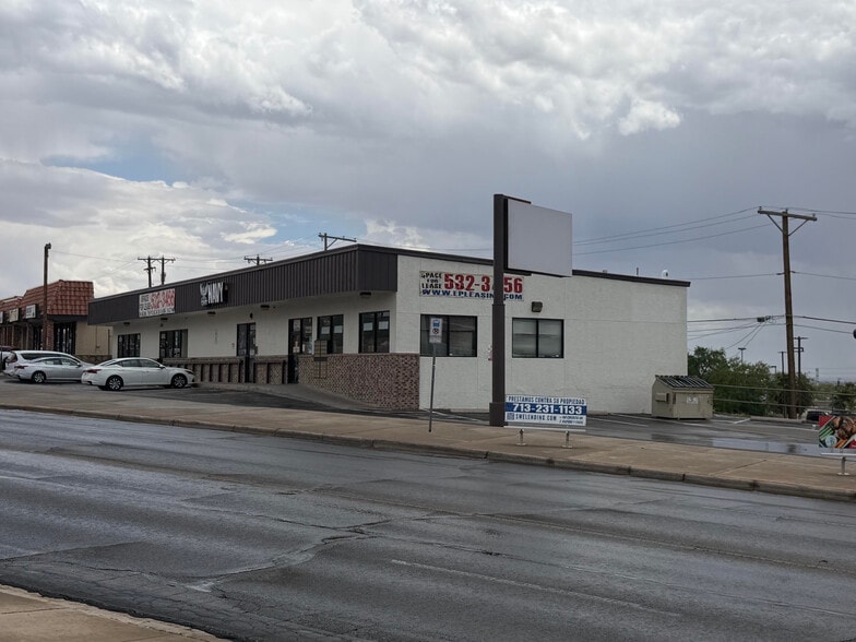 6248-6254 Edgemere Blvd, El Paso, TX à louer - Photo du bâtiment - Image 2 de 2