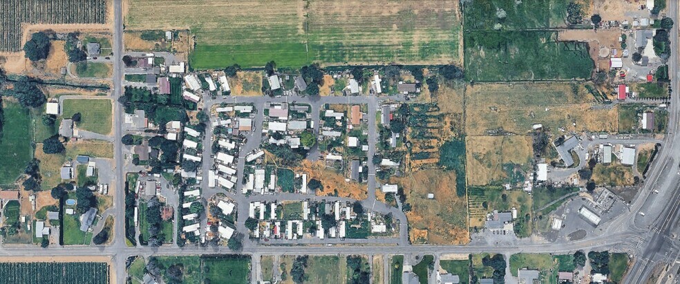MOBILE HOME PARK PORTFOLIO portefeuille de 4 propriétés à vendre sur LoopNet.ca - Photo du bâtiment - Image 2 de 6