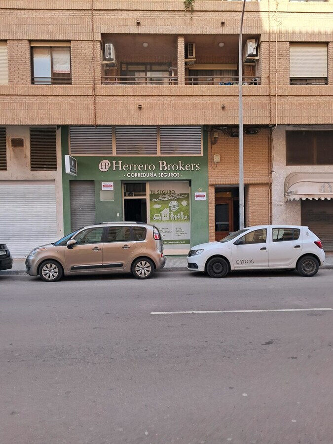 Castelló de la Plana, CST 12006 - Unit - -  - Interior Photo - Image 2 of 16