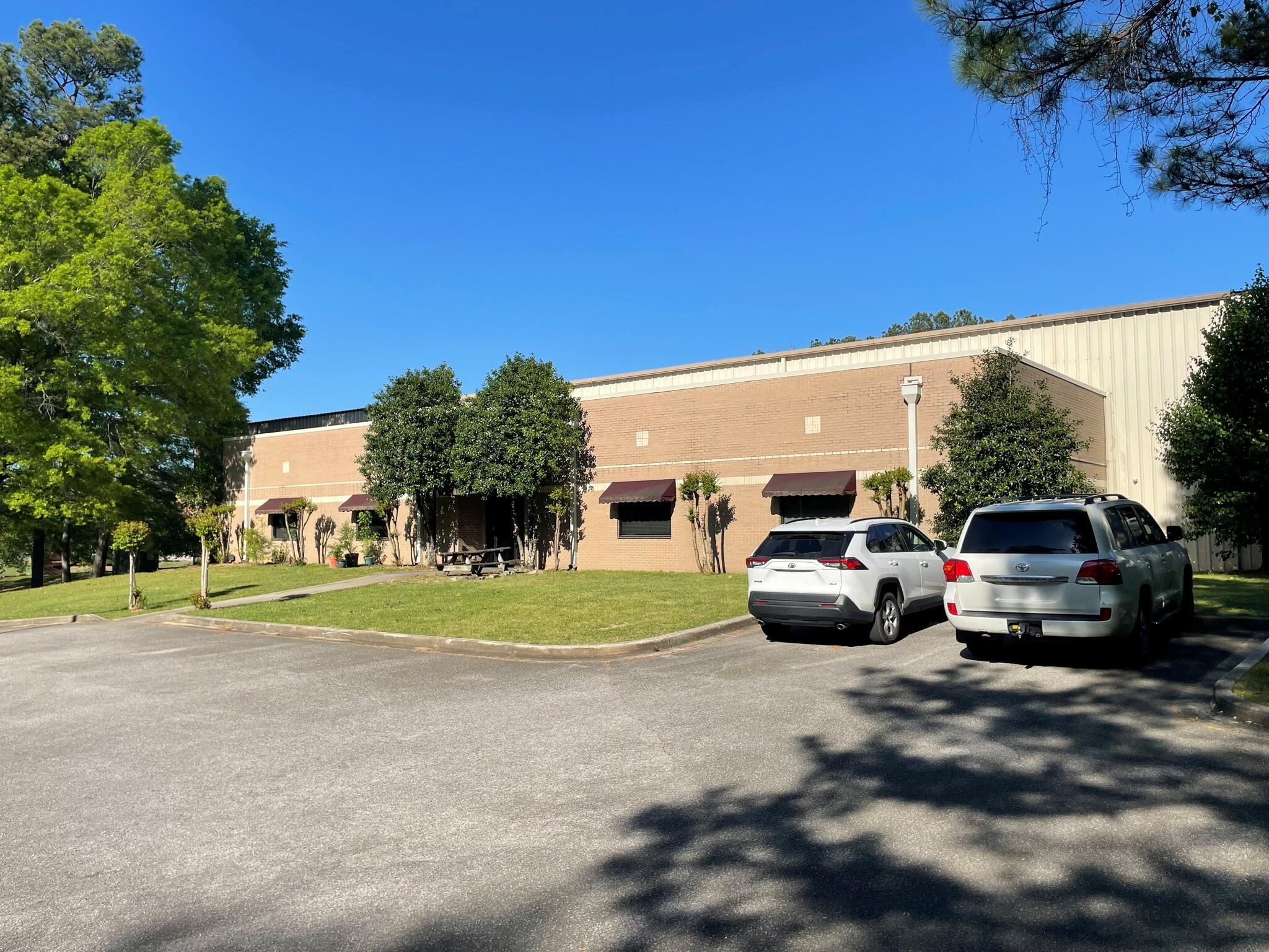 5921 Greenwood Pky SE, Bessemer, AL for lease Building Photo- Image 1 of 7