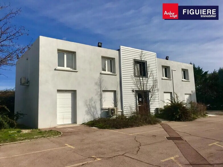 Bureau dans Aix-en-Provence à louer - Photo du bâtiment - Image 1 de 10