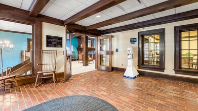 200 N Whitewoman St, Coshocton, OH for lease Building Photo- Image 2 of 19