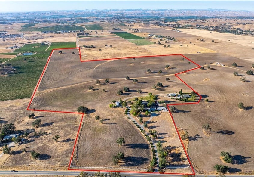 3520 Creston Rd, Paso Robles, CA à vendre - Aérien - Image 2 de 8