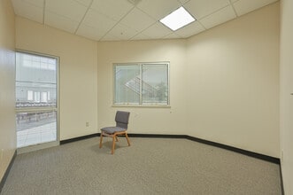 1900 W MacArthur St, Shawnee, OK for lease Interior Photo- Image 1 of 5