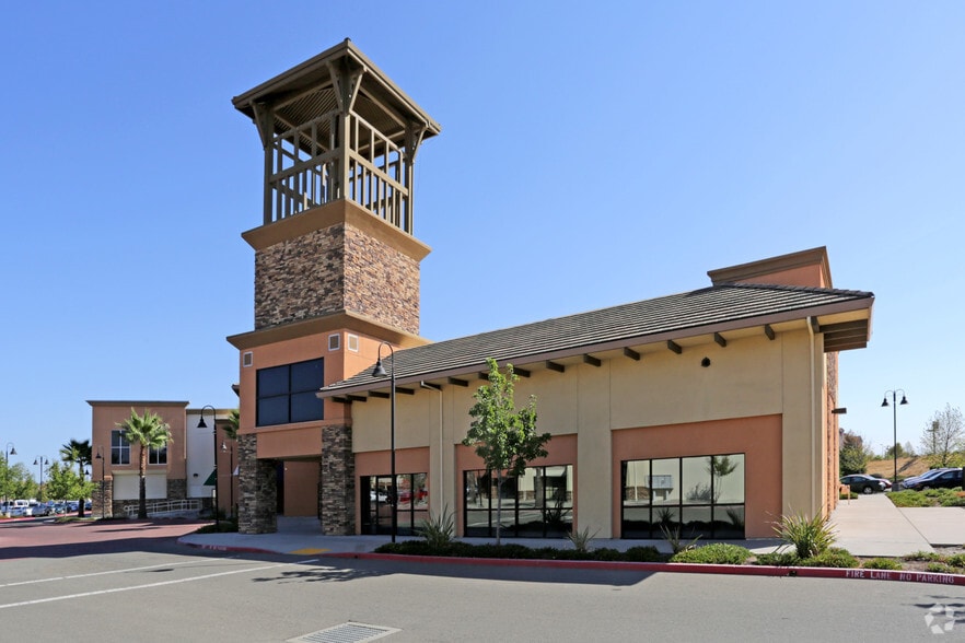 6688 Lonetree Blvd, Rocklin, CA à vendre - Photo du bâtiment - Image 2 de 2