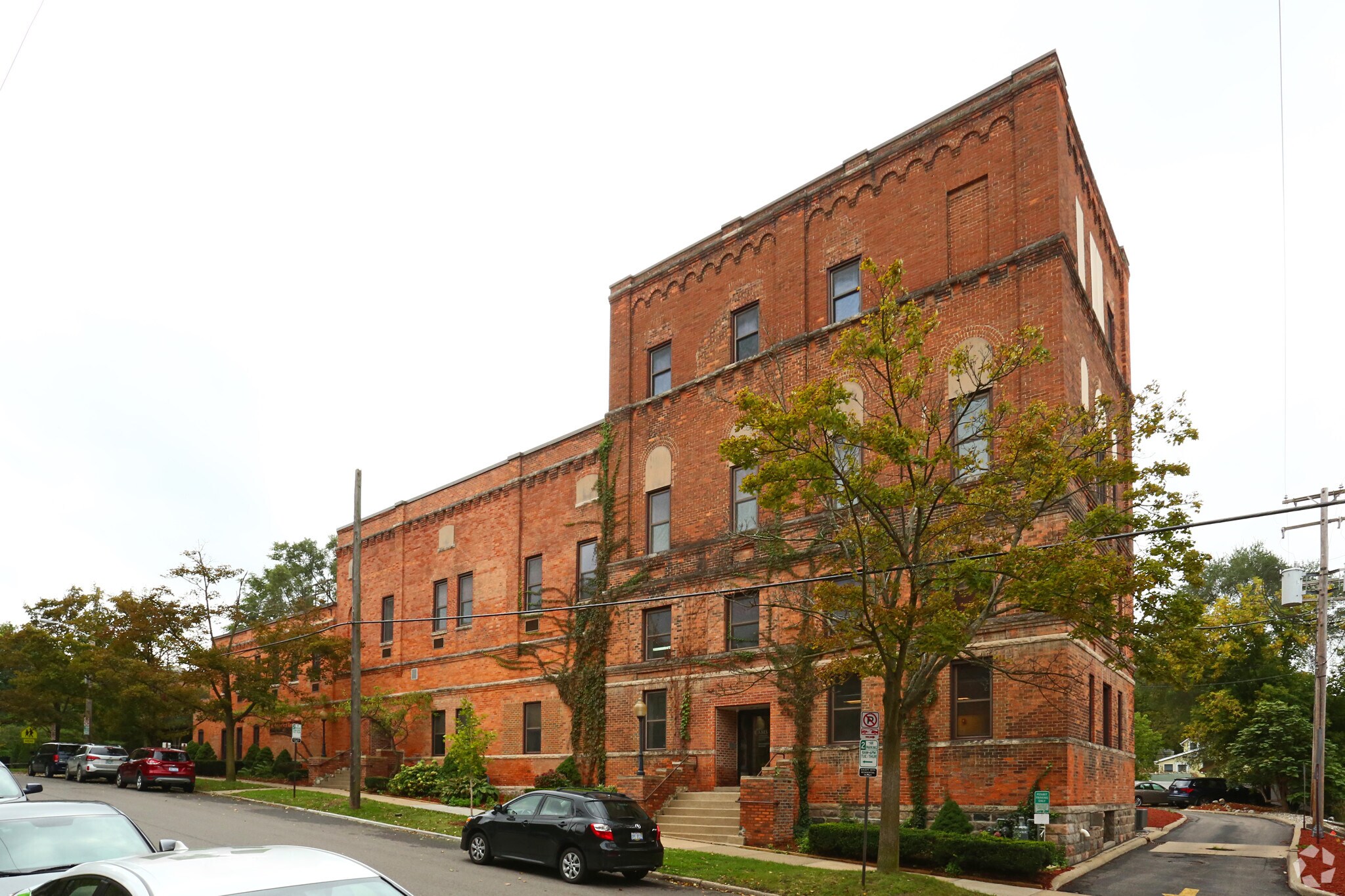 416 4th St, Ann Arbor, MI à vendre Photo principale- Image 1 de 4