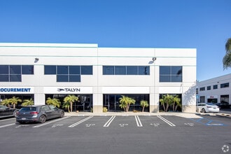 440 S Hindry Ave, Inglewood, CA à louer Photo du bâtiment- Image 2 de 15