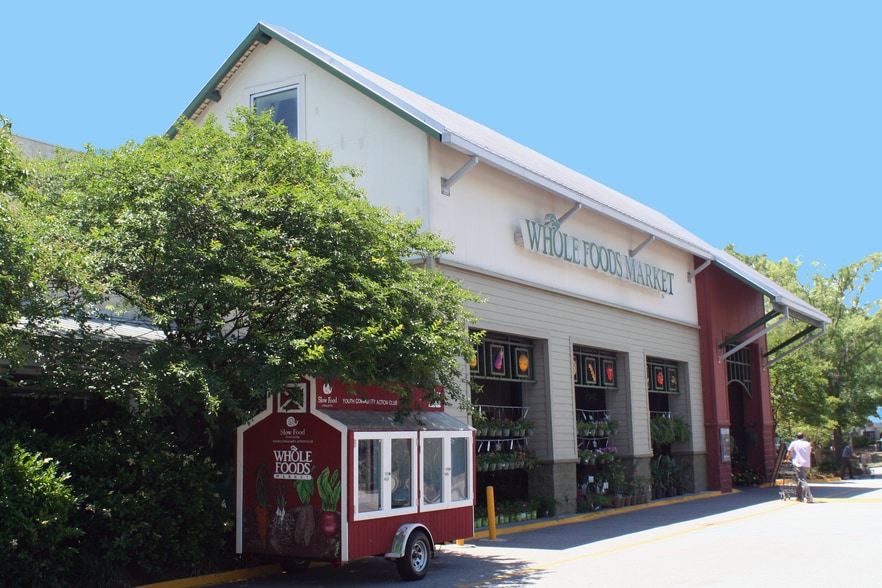 845-927 Houston Northcutt Blvd, Mt Pleasant, SC for lease - Building Photo - Image 1 of 12