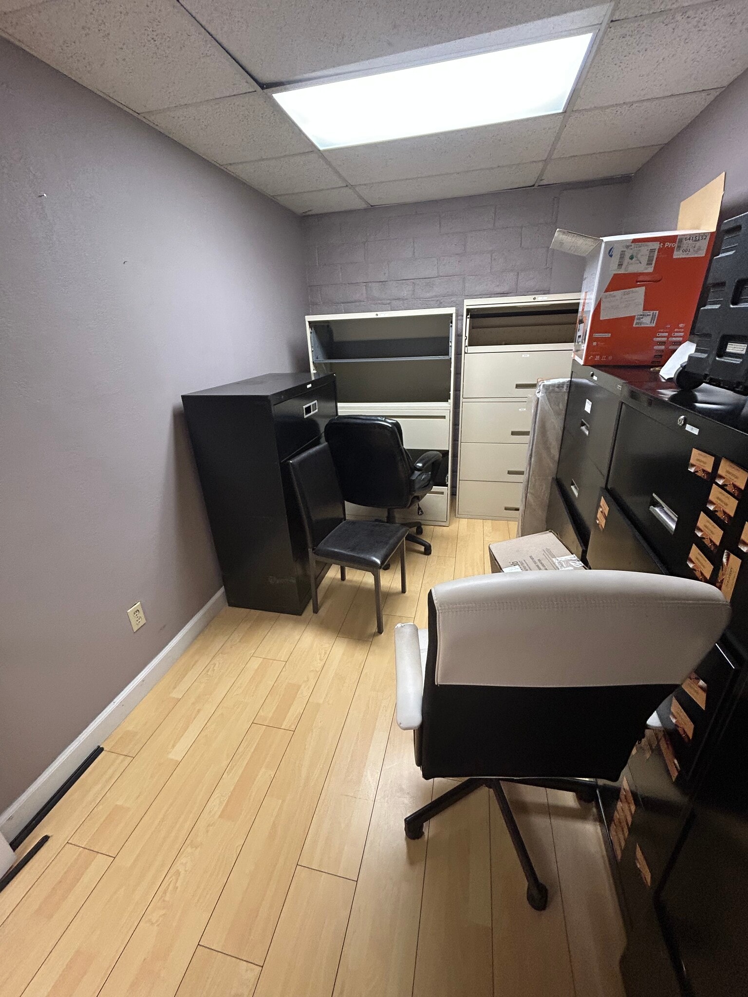 405 N Maclay Ave, San Fernando, CA for lease Interior Photo- Image 1 of 3
