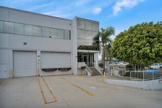8701 Bellanca Ave, Los Angeles, CA à louer Photo intérieure- Image 1 de 7