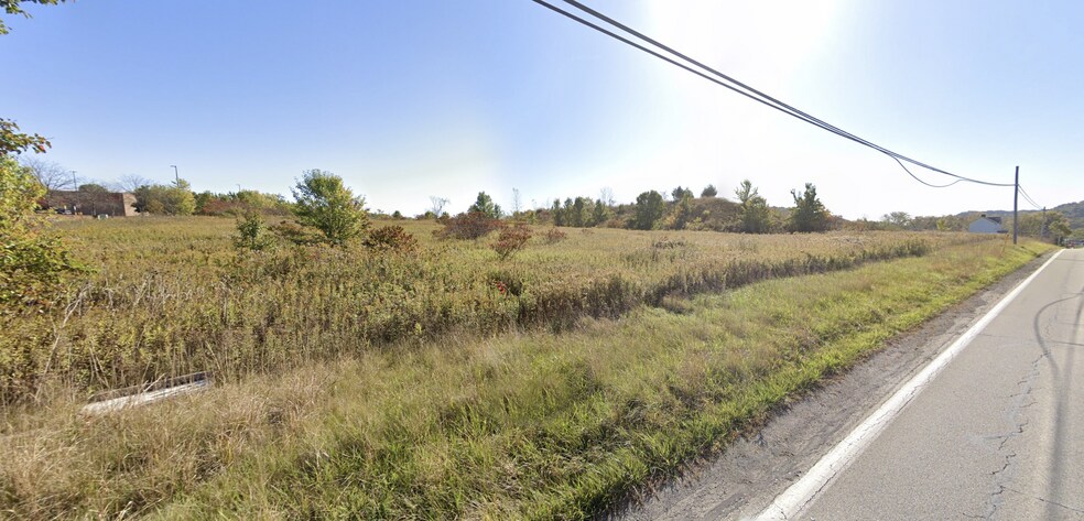 940 PA-356, Leechburg, PA à vendre - Photo du bâtiment - Image 3 de 3