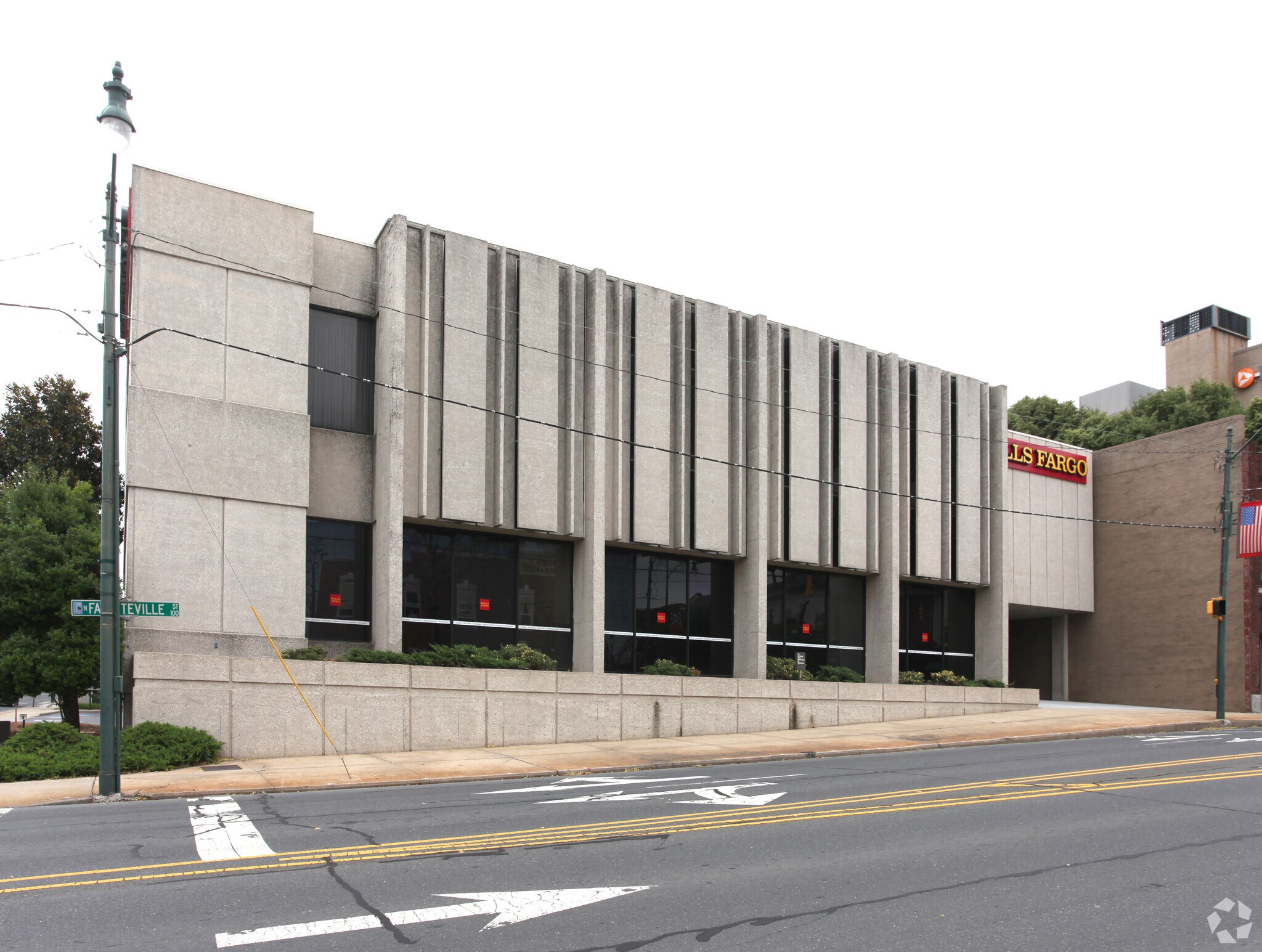 15 S Fayetteville St, Asheboro, NC for lease Primary Photo- Image 1 of 35