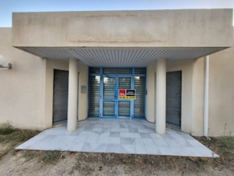 Office in Avignon for sale - Building Photo - Image 3 of 12