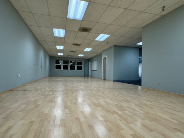 74 Digital Dr, Novato, CA for lease - Interior Photo - Image 2 of 5