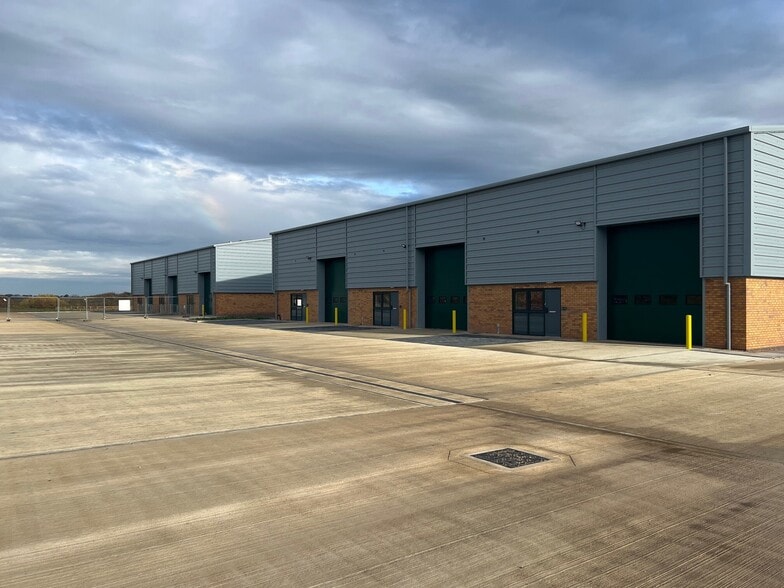 Barby Ln, Rugby for lease - Building Photo - Image 3 of 10