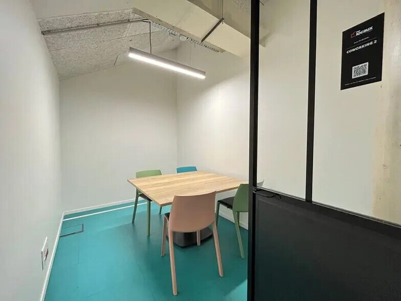 4-6 Rue Claude Farrère, Paris for lease - Building Photo - Image 3 of 15