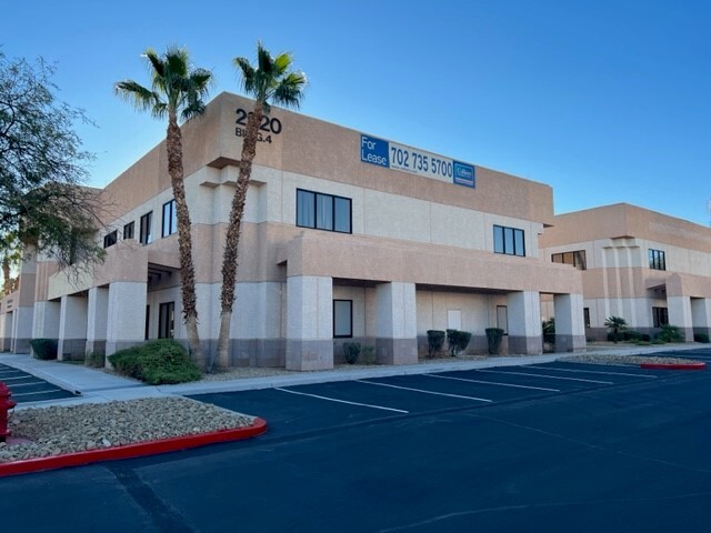 2920 N Green Valley Pky, Henderson, NV for lease Building Photo- Image 1 of 6