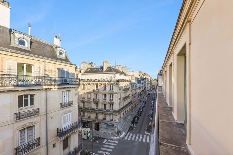 90 Rue De Miromesnil, Paris for lease - Building Photo - Image 3 of 17