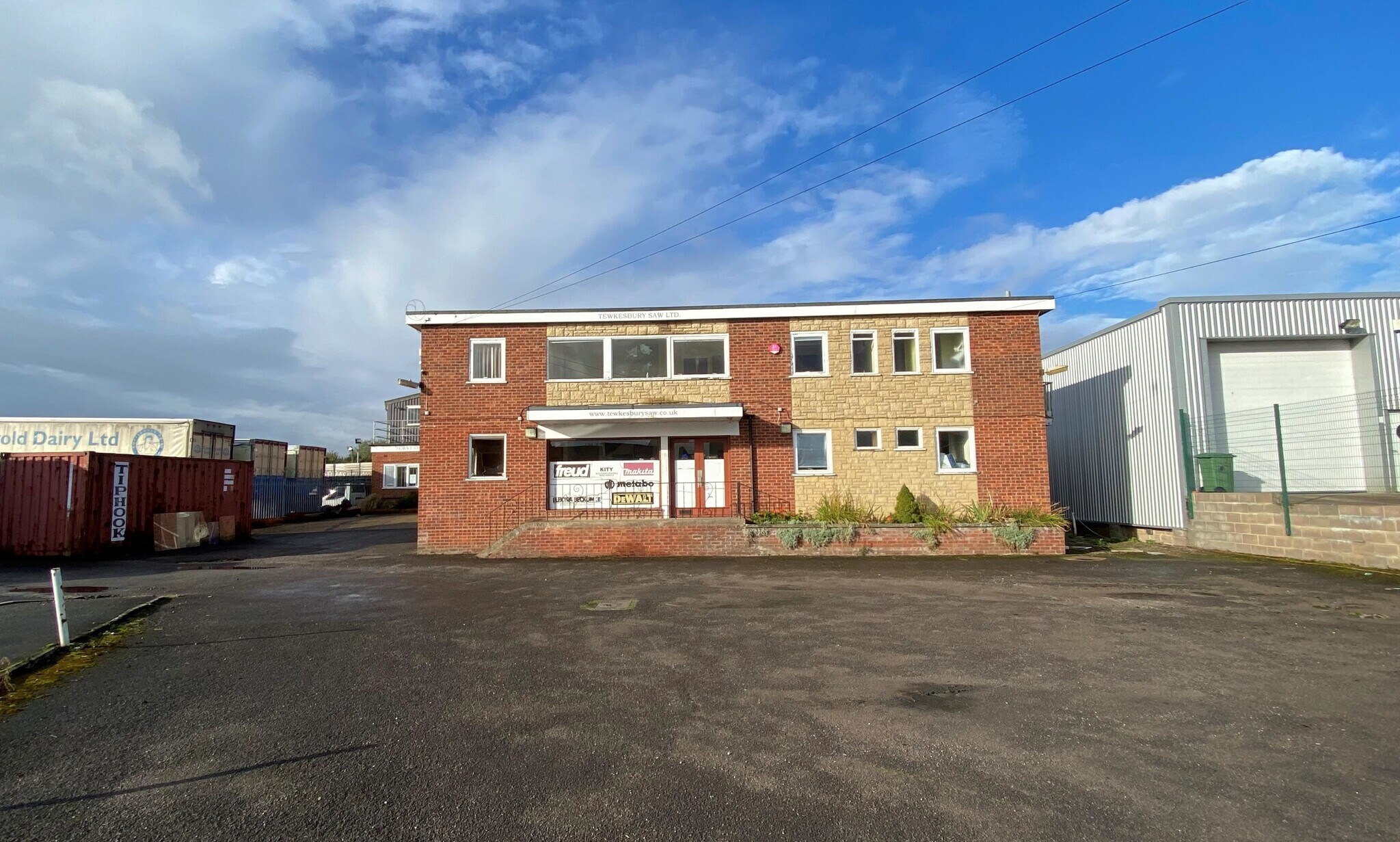 Northway Ln, Tewkesbury à vendre Photo du bâtiment- Image 1 de 14