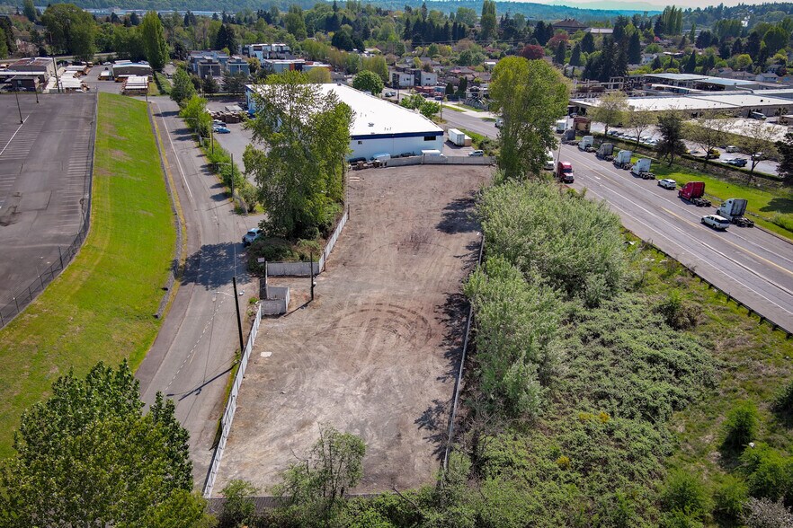 300 S Sullivan St, Seattle, WA à louer - Photo du bâtiment - Image 2 de 4