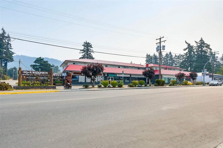 821 6 Ave, Hope, BC à vendre - Photo du bâtiment - Image 3 de 4