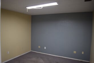2111 S Jason St, Denver, CO for lease Interior Photo- Image 2 of 3