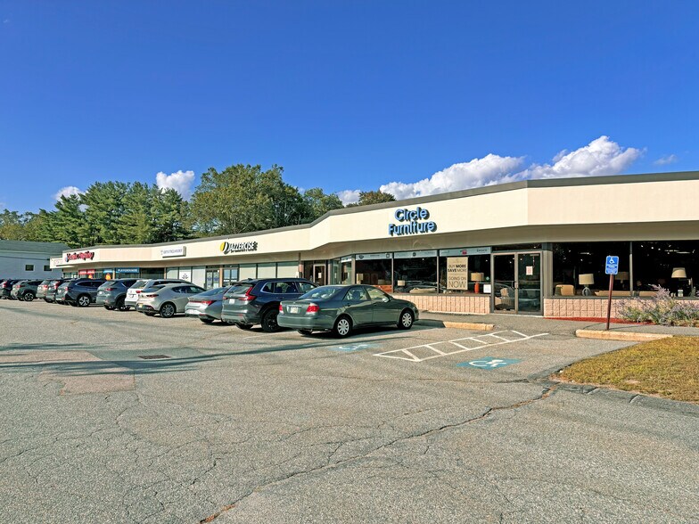 425 Great Rd, Acton, MA à vendre - Photo principale - Image 1 de 3