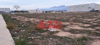 Plus de détails pour Terrain à vendre