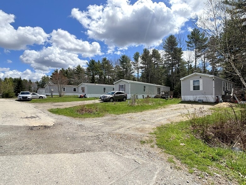 170 Lady Slipper Ln, Waldoboro, ME for sale - Building Photo - Image 3 of 25