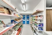 Interior local