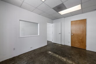 6363 Wilshire Blvd, Los Angeles, CA for lease Interior Photo- Image 2 of 5