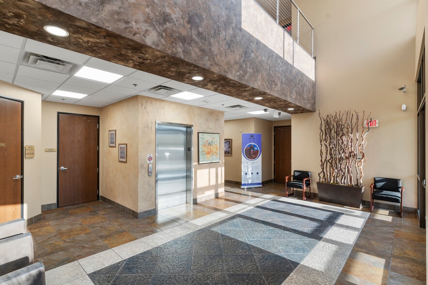 8945 W Post Rd, Las Vegas, NV for lease - Interior Photo - Image 2 of 4