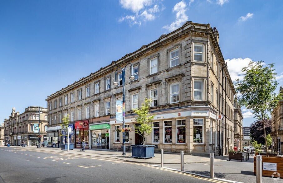 John William St, Huddersfield à louer - Photo du bâtiment - Image 3 de 4