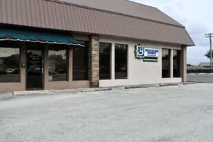 Highway 92 Office and Warehouse - Dépanneur