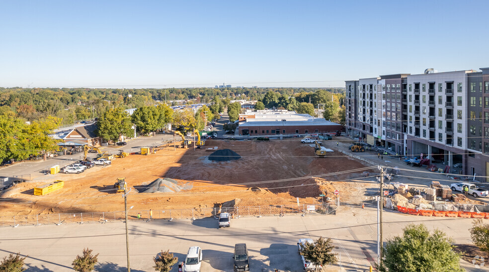 10 W Franklin St, Raleigh, NC à louer - Photo principale - Image 1 de 3