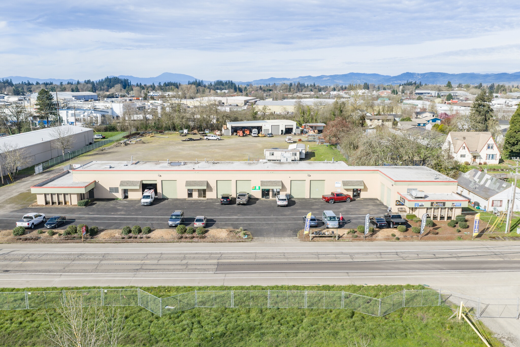 2300 Ferry St SW, Albany, OR for lease Primary Photo- Image 1 of 11