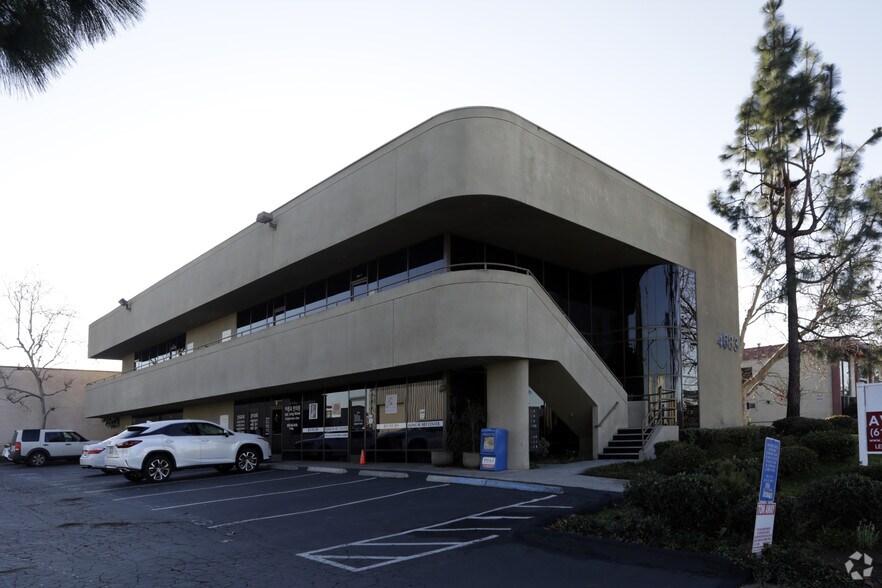 4683 Mercury St, San Diego, CA à louer - Photo du bâtiment - Image 3 de 12