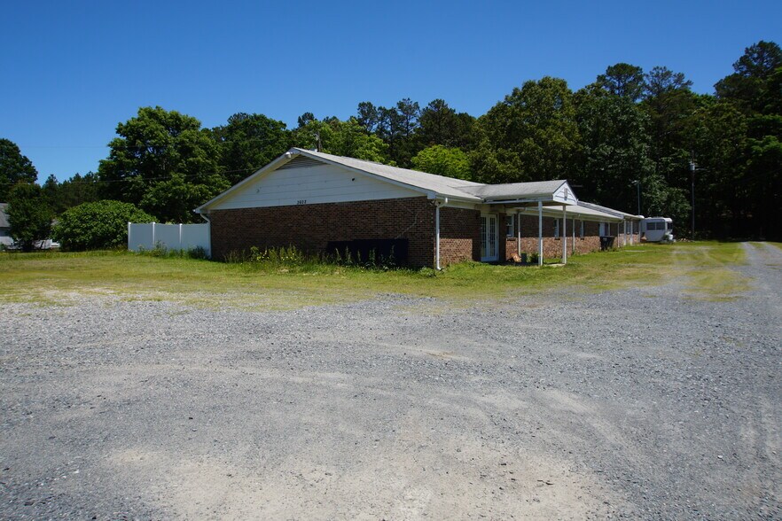 3602 Wesley Chapel Stouts Rd, Monroe, NC à vendre - Photo du bâtiment - Image 1 de 7