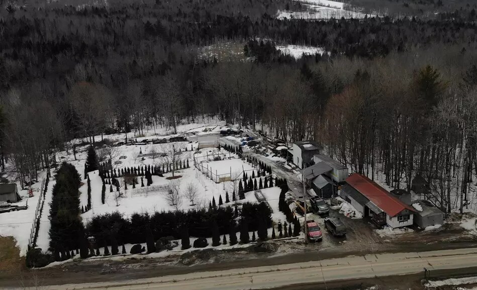 Direct Market/Farm Opportunity portfolio of 1 properties for sale on LoopNet.ca Primary Photo- Image 1 of 2