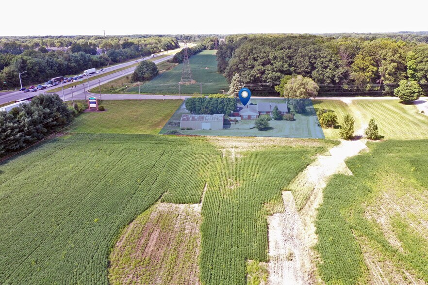 232 E 500 N, Valparaiso, IN à vendre - Photo du bâtiment - Image 2 de 4