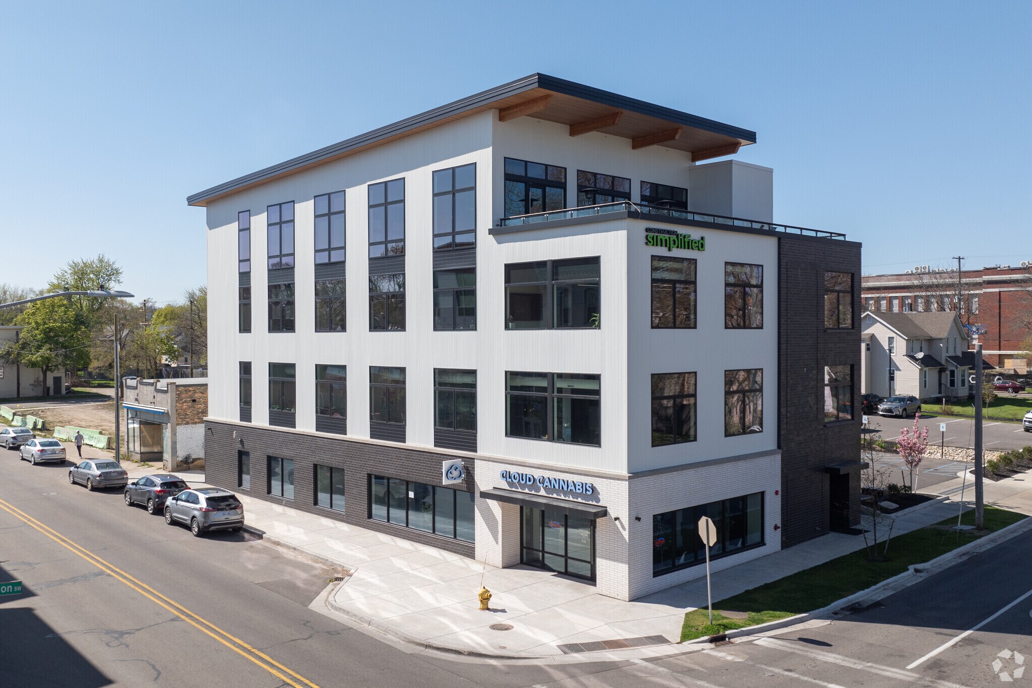 623 Fulton St W, Grand Rapids, MI for lease Primary Photo- Image 1 of 5