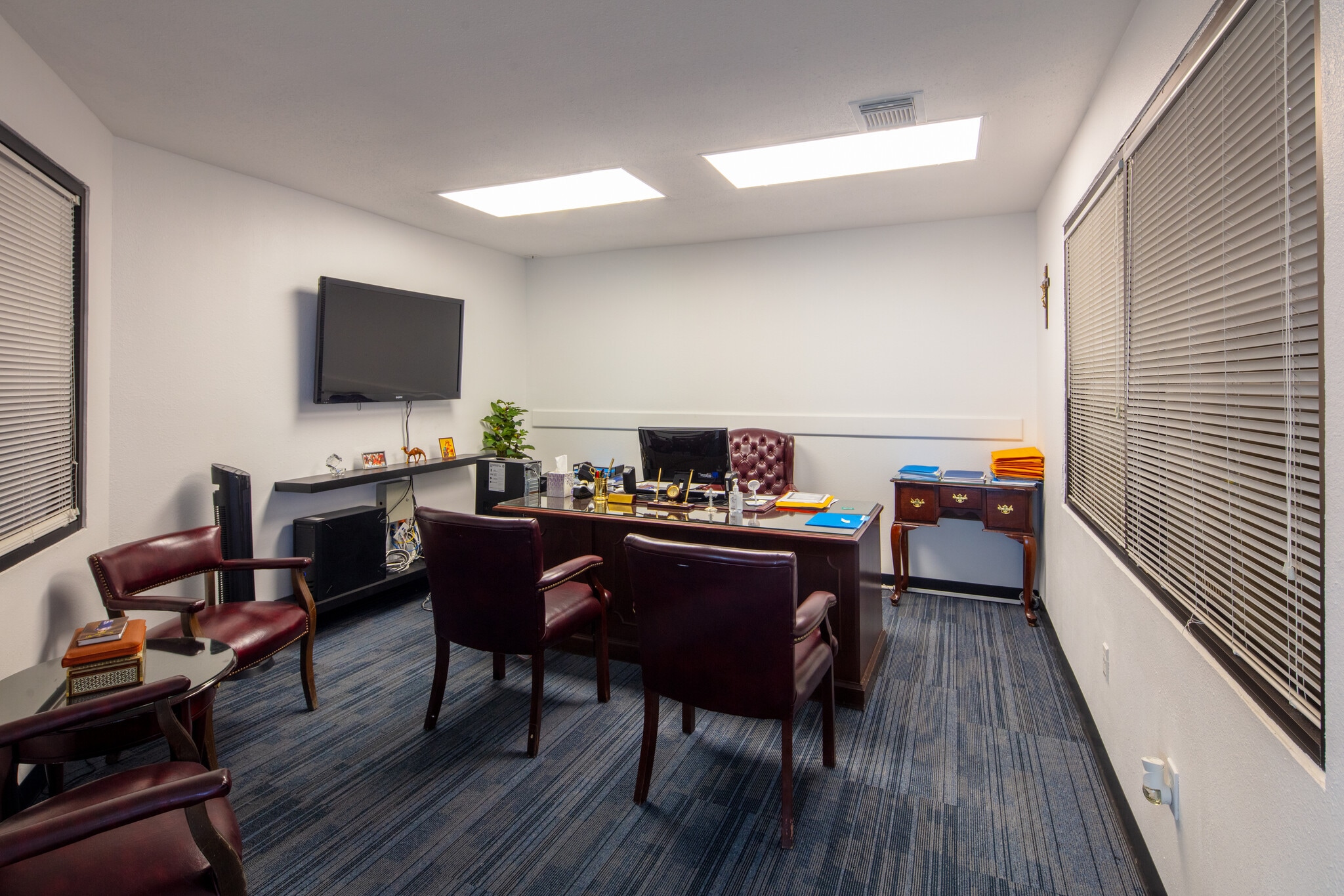 1114 Spencer Hwy, South Houston, TX for lease Interior Photo- Image 1 of 3