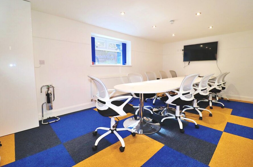 Cardiff Rd, Cardiff à vendre - Photo intérieure - Image 3 de 6