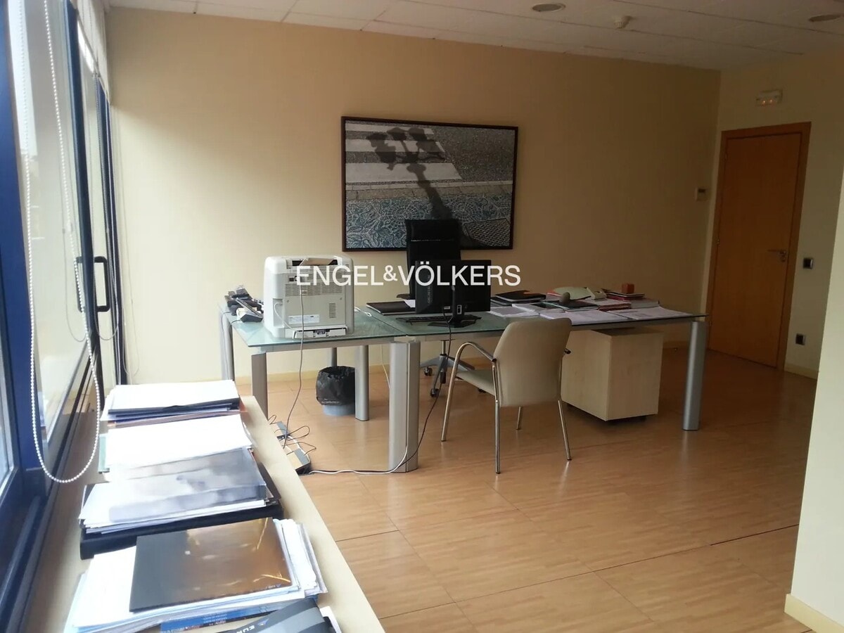 Sant Cugat del Vallès, BAR 08172 - - - Photo intérieure - Image 1 of 5