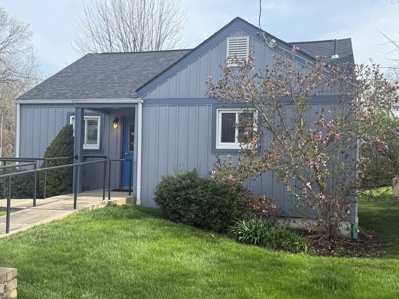 8 Girard St, Florence, KY for lease - Building Photo - Image 2 of 8