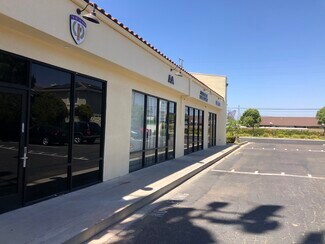 Plus de détails pour 9210 Katella Ave, Garden Grove, CA - Commerce de détail à louer