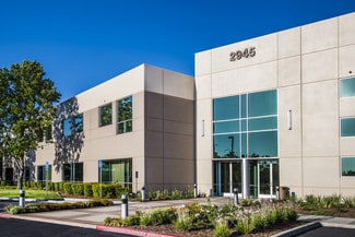Plus de détails pour 2945 Ramco St, West Sacramento, CA - Bureau à louer